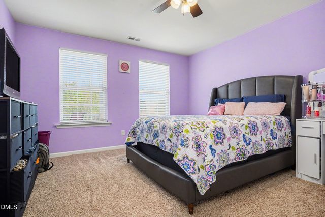 320 Knollcrest Lane, Knightdale, NC 27545