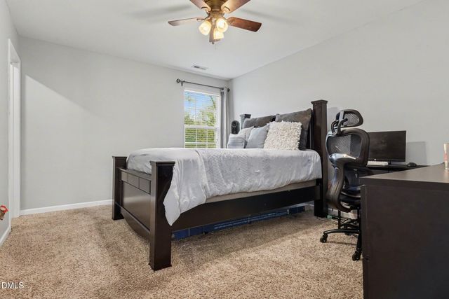 320 Knollcrest Lane, Knightdale, NC 27545