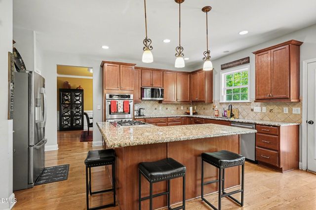 320 Knollcrest Lane, Knightdale, NC 27545