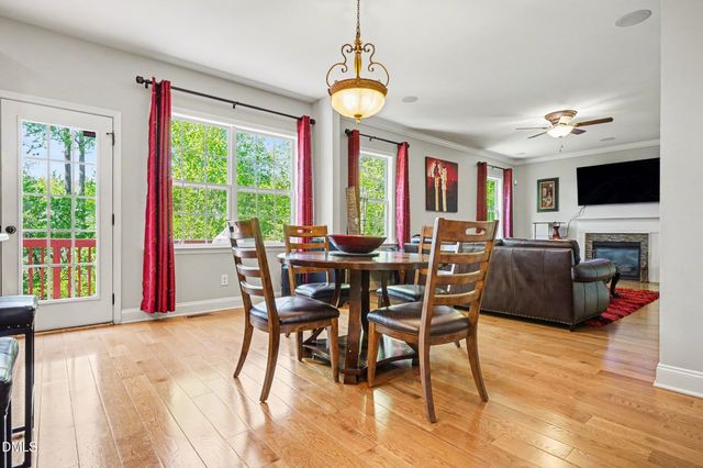 320 Knollcrest Lane, Knightdale, NC 27545