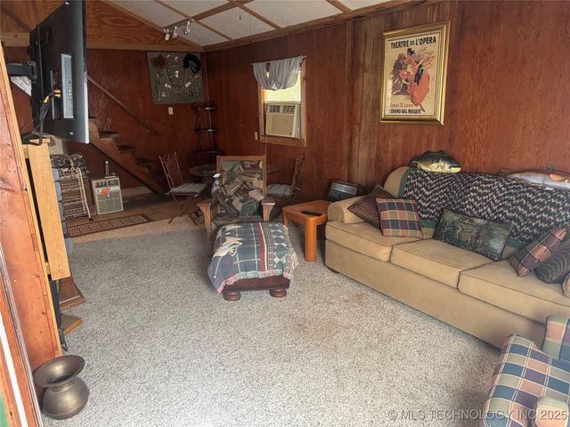 6140 Weesie, Kingston, OK 73439