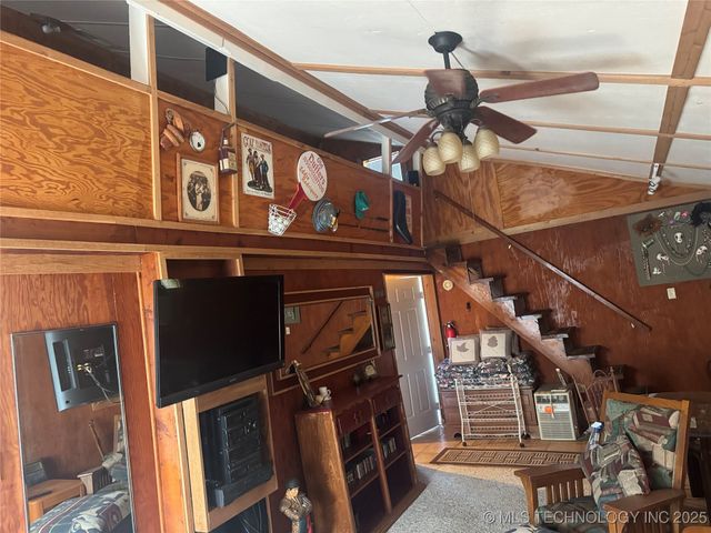 6140 Weesie, Kingston, OK 73439