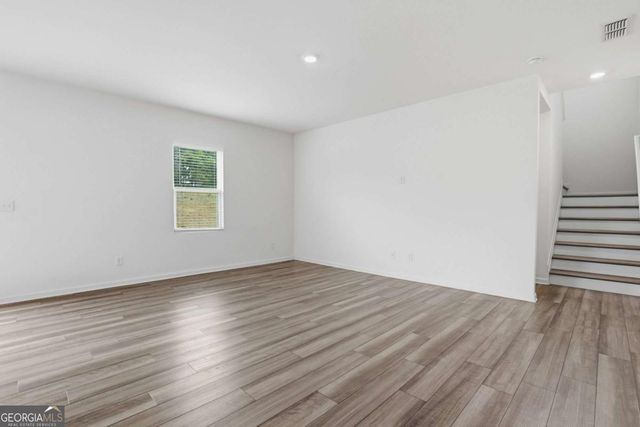 186 Pond Court, Hoschton, GA 30548