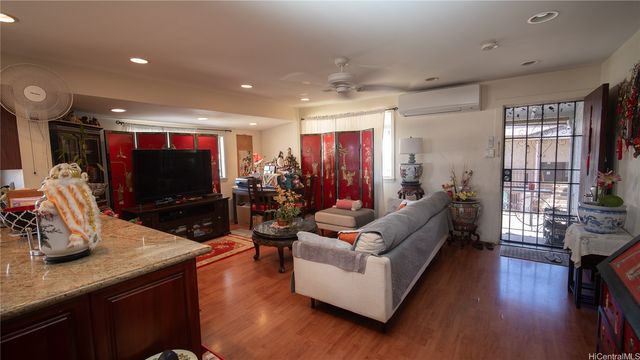 3455A Wela Street, Honolulu, HI 96815