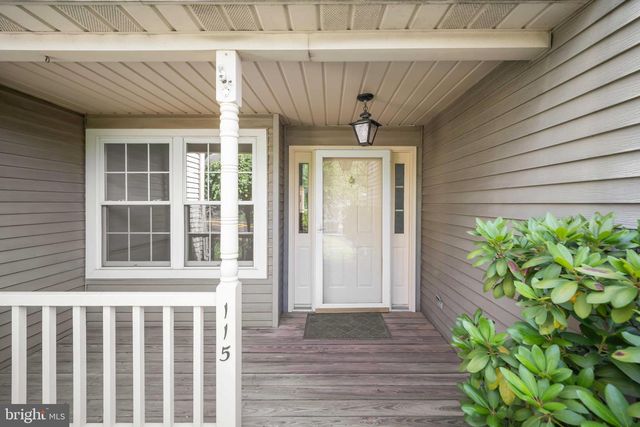 115 MULBERRY DR, Southampton, PA 18966