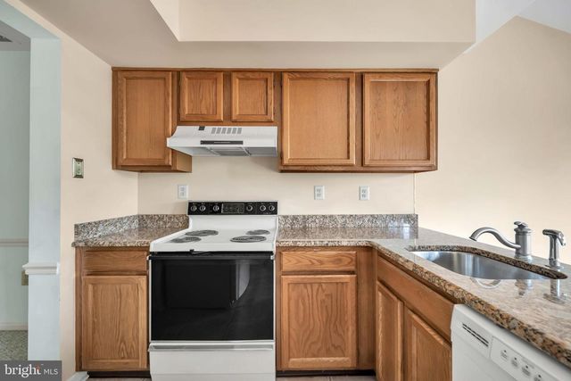 115 MULBERRY DR, Southampton, PA 18966