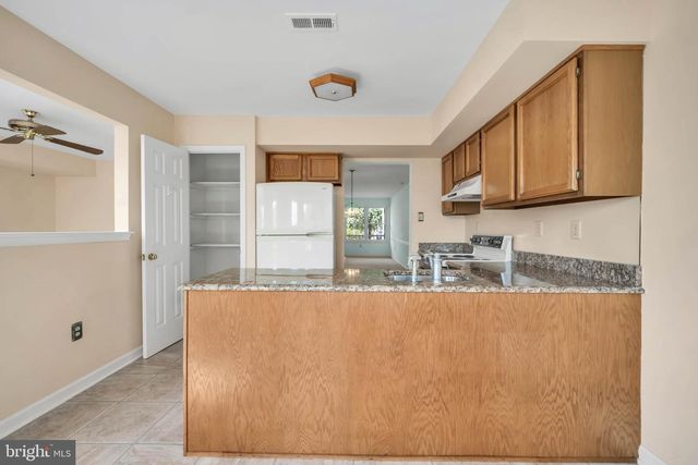 115 MULBERRY DR, Southampton, PA 18966