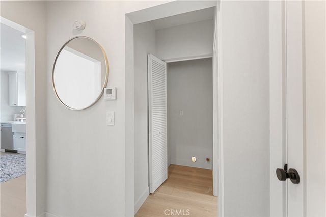 2626 Crestmoore, Los Angeles, CA 90065