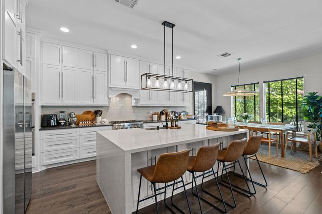 2518 Southgate Boulevard, Houston, TX 77030