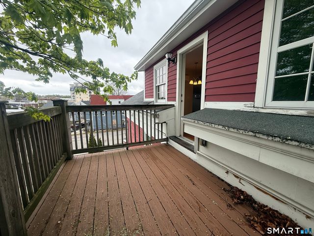 9 Brewer Street 4, New London, CT 06320