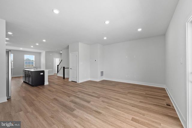 9008 WARENDORF WAY, Upper Marlboro, MD 20774