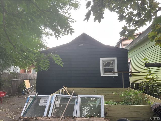 115 Douglas Street, Syracuse, NY 13203
