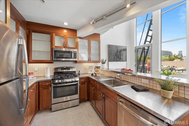 321 Langton Street 15, San Francisco, CA 94103