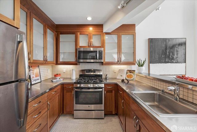 321 Langton Street 15, San Francisco, CA 94103