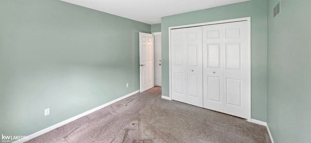 45431 Nottingham Drive, Macomb, MI 48044