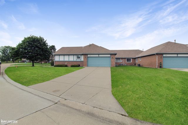 45431 Nottingham Drive, Macomb, MI 48044