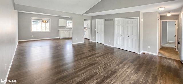 45431 Nottingham Drive, Macomb, MI 48044