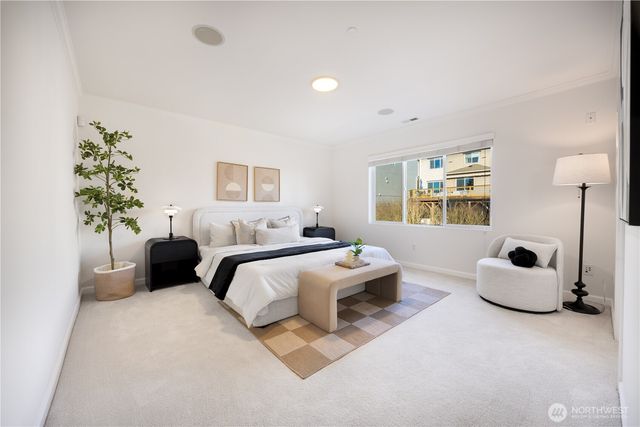 7648 NE 195th Street, Kenmore, WA 98028