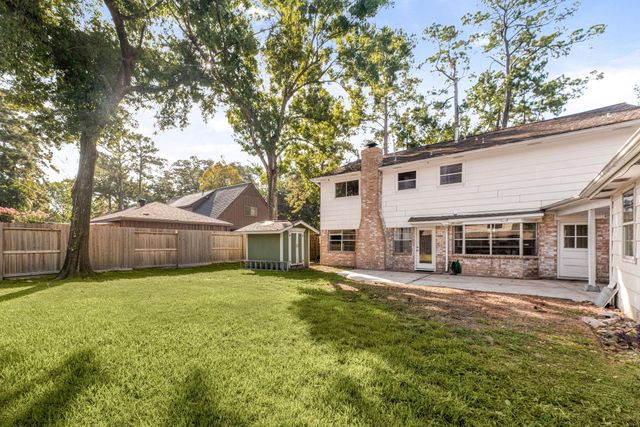 5938 Foresthaven Drive, Houston, TX 77066
