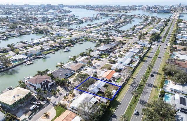 7833 CAUSEWAY BOULEVARD S, St Petersburg, FL 33707