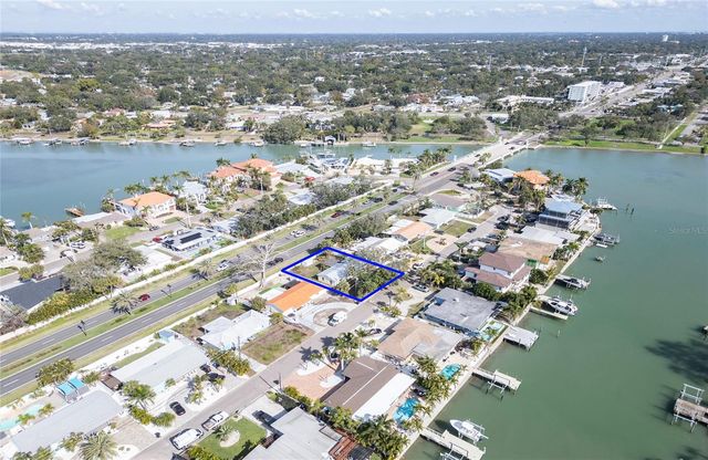 7833 CAUSEWAY BOULEVARD S, St Petersburg, FL 33707