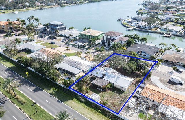 7833 CAUSEWAY BOULEVARD S, St Petersburg, FL 33707