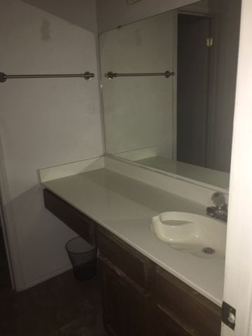 6702 Everhart N104, Corpus Christi, TX 78413