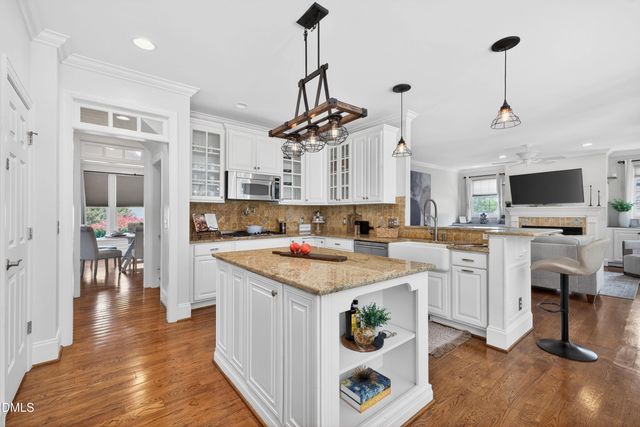 945 Alden Bridge Drive, Cary, NC 27519