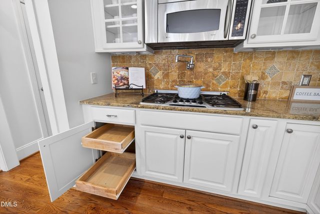 945 Alden Bridge Drive, Cary, NC 27519