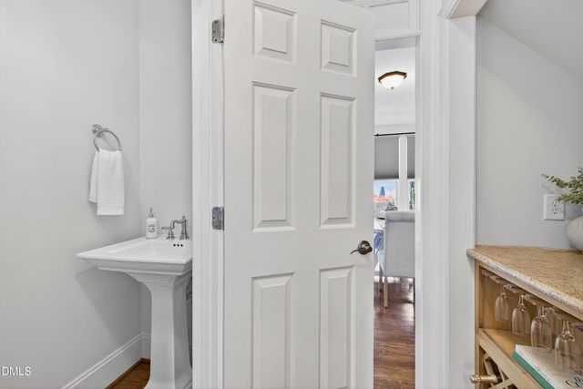 945 Alden Bridge Drive, Cary, NC 27519