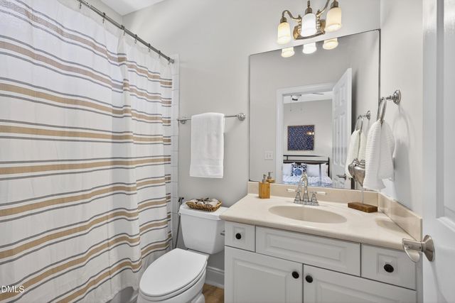 945 Alden Bridge Drive, Cary, NC 27519