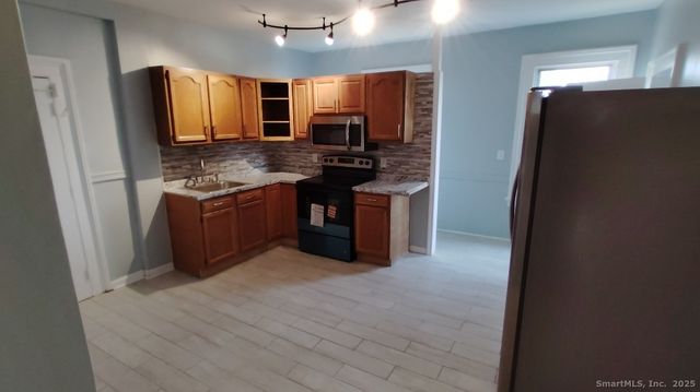 112 Hobart Street 1, Meriden, CT 06450