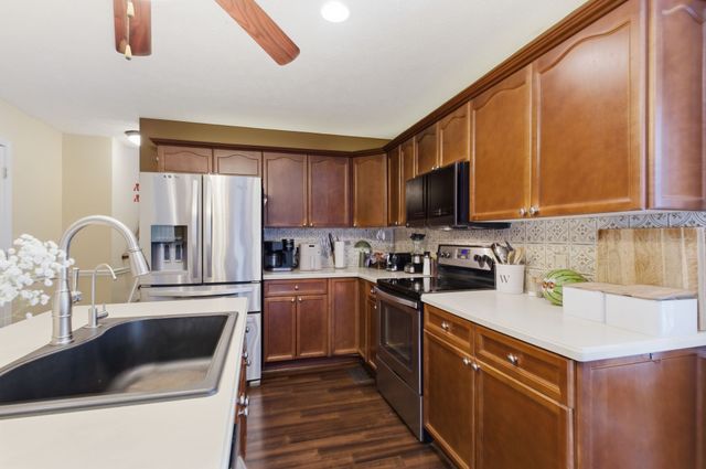 465 Remington Ave, Gallatin, TN 37066