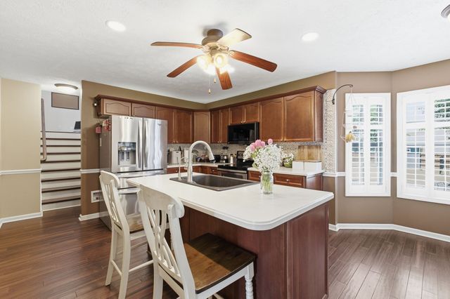 465 Remington Ave, Gallatin, TN 37066