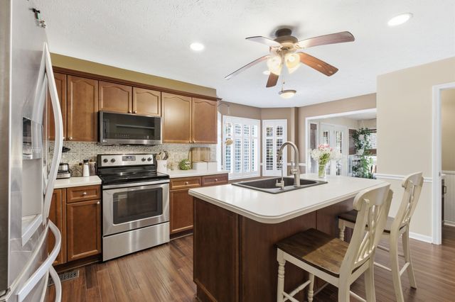 465 Remington Ave, Gallatin, TN 37066