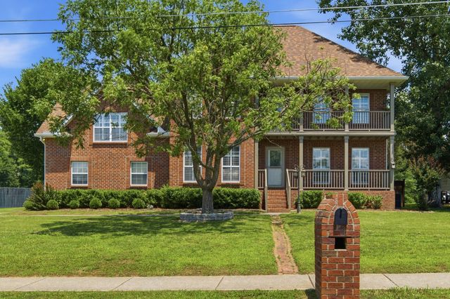465 Remington Ave, Gallatin, TN 37066