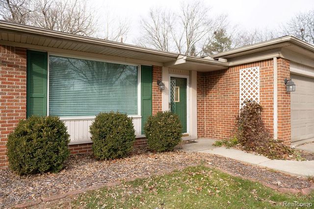 14832 Forest Street, Southgate, MI 48195