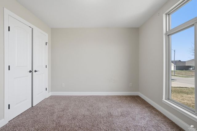 1001 Dagen Lane, Junction City, KS 66441