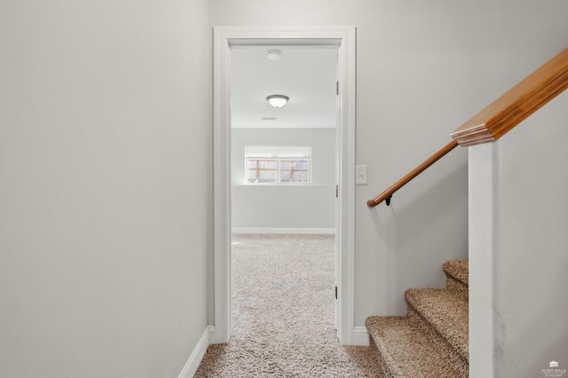 1001 Dagen Lane, Junction City, KS 66441