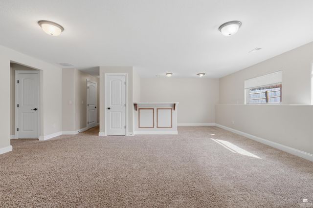 1001 Dagen Lane, Junction City, KS 66441