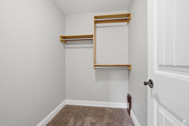 1001 Dagen Lane, Junction City, KS 66441