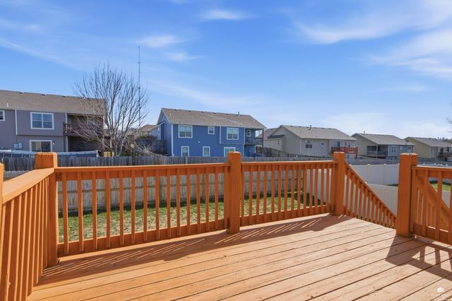 1001 Dagen Lane, Junction City, KS 66441