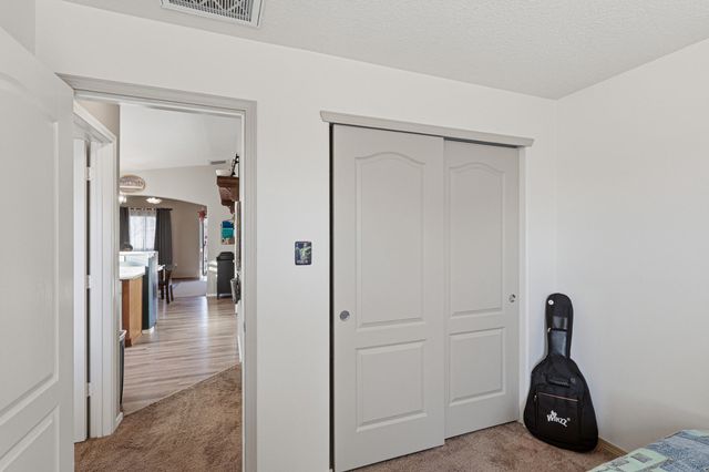 34 Salida Del Sol, Los Lunas, NM 87031