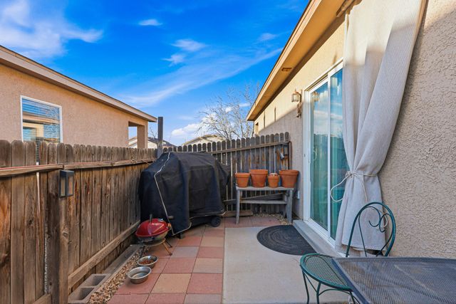 34 Salida Del Sol, Los Lunas, NM 87031