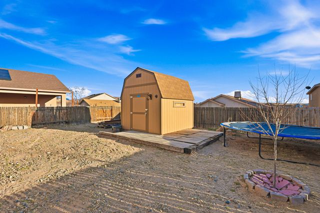 34 Salida Del Sol, Los Lunas, NM 87031