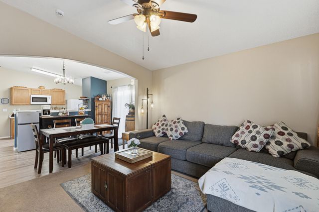 34 Salida Del Sol, Los Lunas, NM 87031