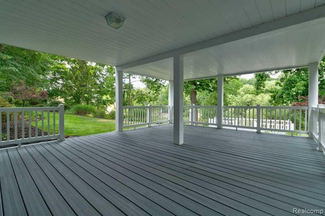 2973 Thorncrest Drive, Grand Rapids, MI 49546