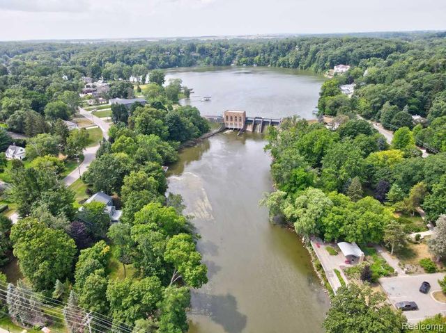 2973 Thorncrest Drive, Grand Rapids, MI 49546