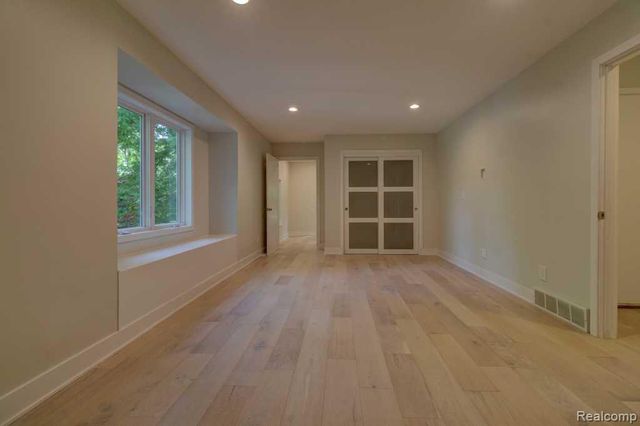 2973 Thorncrest Drive, Grand Rapids, MI 49546