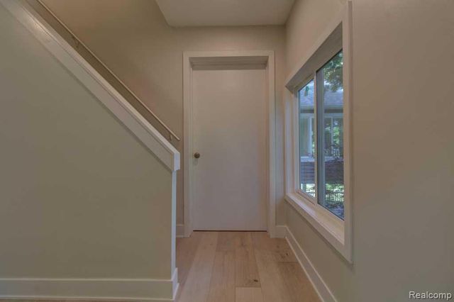 2973 Thorncrest Drive, Grand Rapids, MI 49546